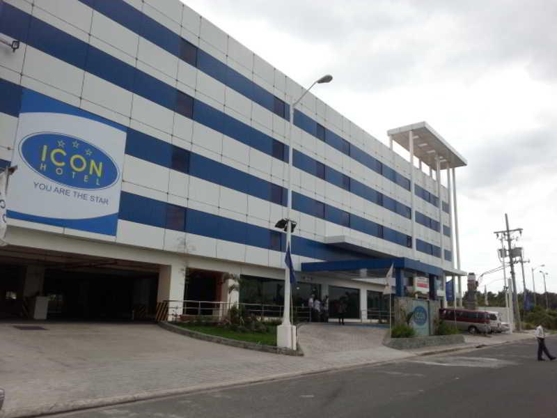 Icon Hotel Manila Exterior foto